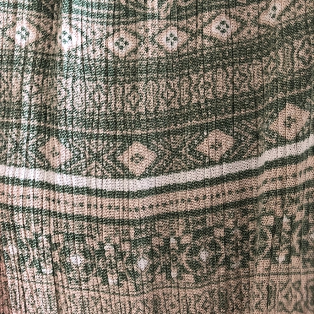 Romper - Picture 4 of 4
